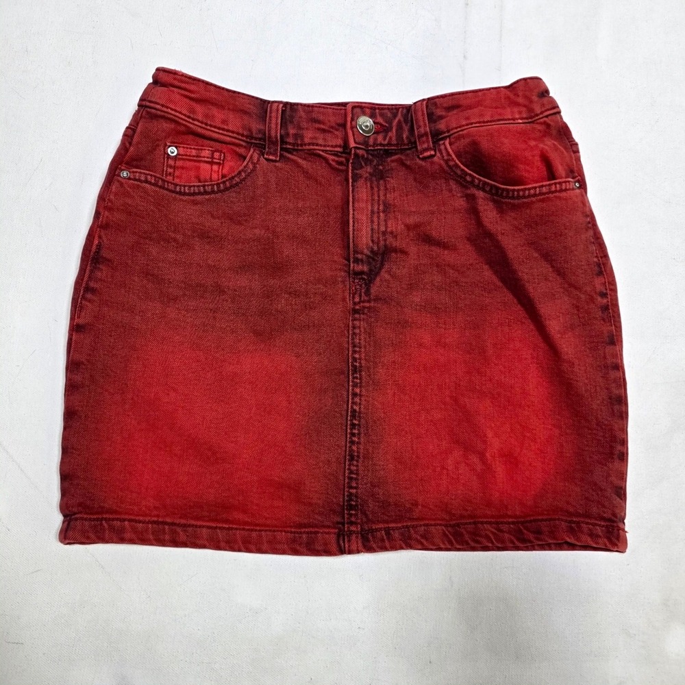 H&M Divided Denim Skirt Womens 4 Red Acid Wash Mini Five Pocket Edgy Grunge